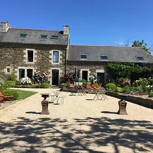 Frühstückspension Demeure Du Porzou, D'hotes De Charme Dans Demeure D'exception, Parc Paysager, Spa, Massages, Proche Paimpol, Classe 4 Epis, Yvias
